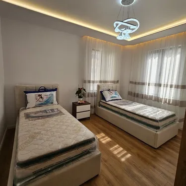 Zdjęcie Mieszkanie na sprzedaż Rruga e Kavajës, Tiranë