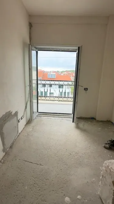 Фото Квартира на продажу Tiranë