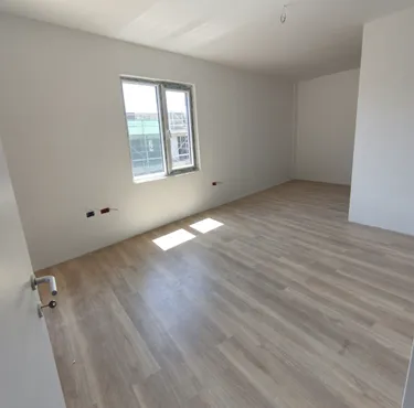 Фото Квартира на продажу Paskuqan, Tiranë