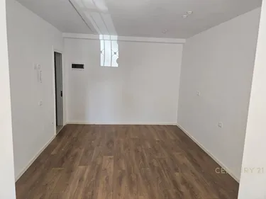 Фото studio на продажу Rruga 4 Dëshmorët, Tiranë