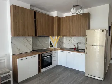 Fotografie Byt k pronájmu Rruga 5 Maji, Tiranë