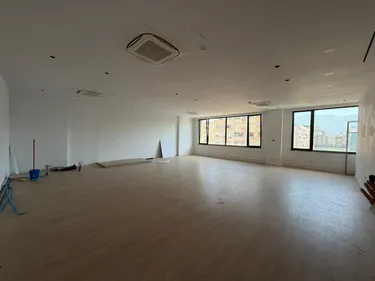 Foto di office in affitto Kompleksi Delijorgji, Rruga e Kavajës, Tiranë