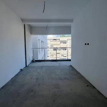 Zdjęcie Mieszkanie na sprzedaż Komuna e Parisit, Tiranë