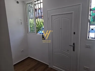 Foto di studio in vendita Rruga 4 Dëshmorët, Tiranë