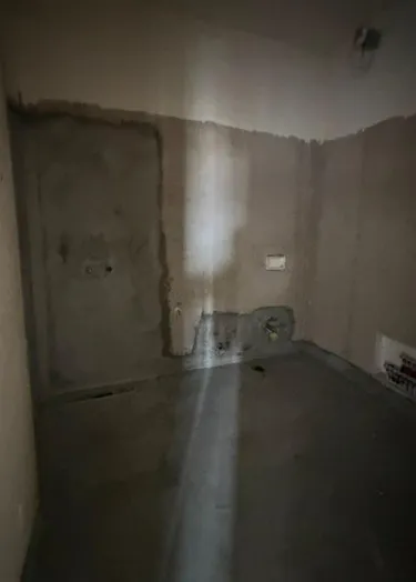 Фото Квартира на продажу Ish Parku, Rruga e Kavajës, Tiranë