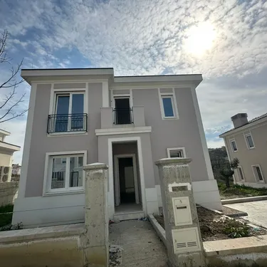 Фото vila на продажу Qendra Tregtare Teg, Tiranë