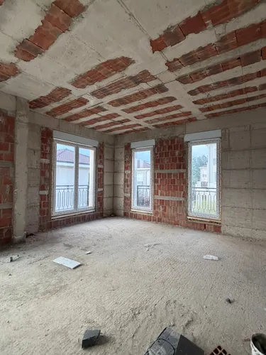 Foto di vila in vendita Qendra Tregtare Teg, Tiranë