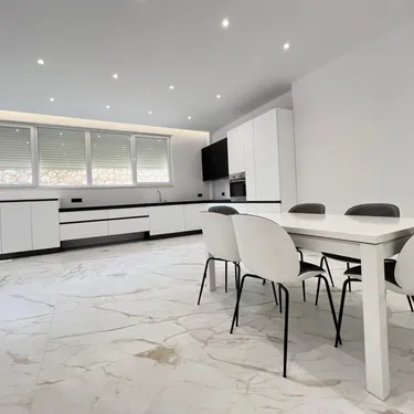 Фото vila на продажу Qendra Tregtare Teg, Tiranë