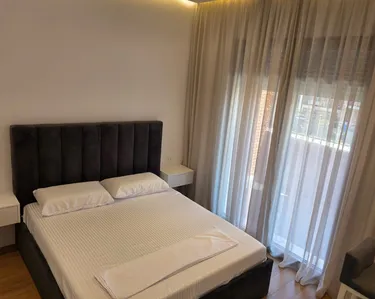 Foto av Lägenhet till uthyrning Deliorgj, Rruga e Kavajës, Tiranë