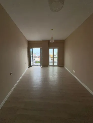 Фото Квартира на продажу Rruga Sauku, Tiranë
