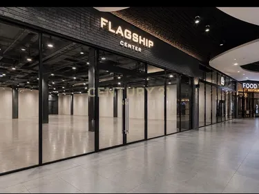 Фото commercial на продажу Flagship Center, Durrës