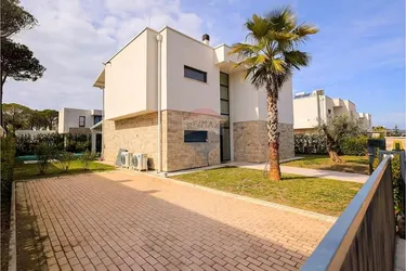 Foto e Vilë në shitje San Pietro, San Pietro Residence, Durrës