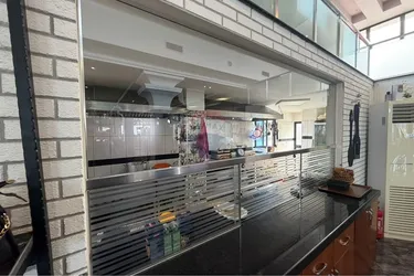 Foto di hotel in vendita Zona Doganore, Autostrada Tiranë-Durrës, Vorë, Tiranë