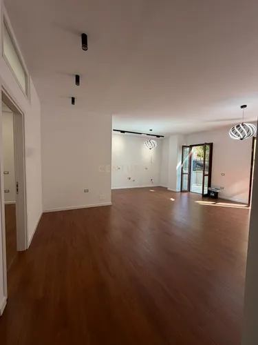 Фото Квартира на продажу Sefer Efendiu, Durrës