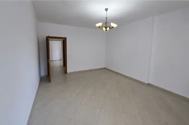 Zdjęcie Mieszkanie na sprzedaż Pazari i Ri, Tiranë