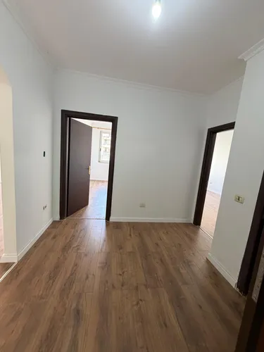 Foto av Lägenhet till salu Kompleksi Fratari, Astir, Tiranë