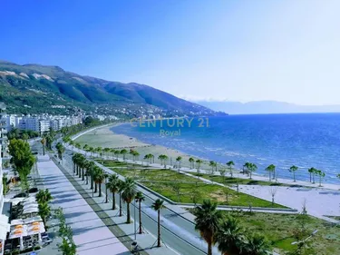 Фото Квартира на продажу Lungomare, Vlorë