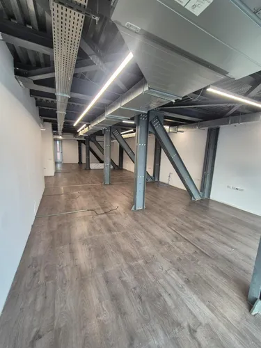 Zdjęcie office do wynajęcia Komuna e Parisit, Rruga Komuna e Parisit, Tiranë