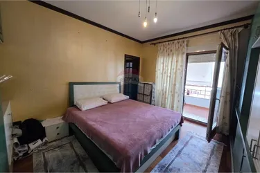 Foto av Lägenhet till salu Rruga Rrapo Hekali, Tiranë