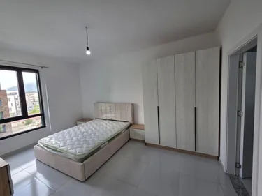 Zdjęcie Mieszkanie na sprzedaż 5 Maji, Rruga 5 Maji, Tiranë