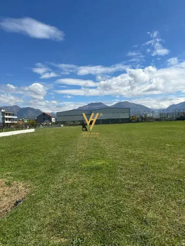 Foto di land in vendita Kamëz, Tiranë