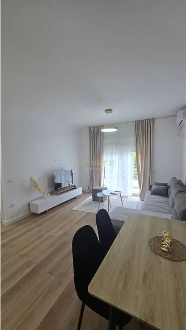Foto von Wohnung zur miete Don Bosko, Tiranë