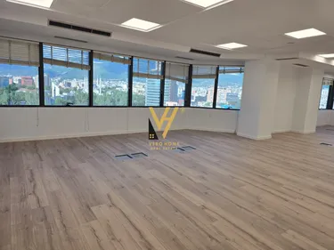 Foto av office till uthyrning Bulevardi Dëshmorët e Kombit, Tiranë