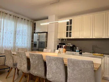 Fotografie Byt na prodej Stacioni i Trenit, Durrës