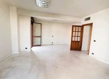 Foto av office till uthyrning Rruga Abdi Toptani, Tiranë