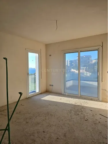 Фото Квартира на продажу Qendër, Vlorë