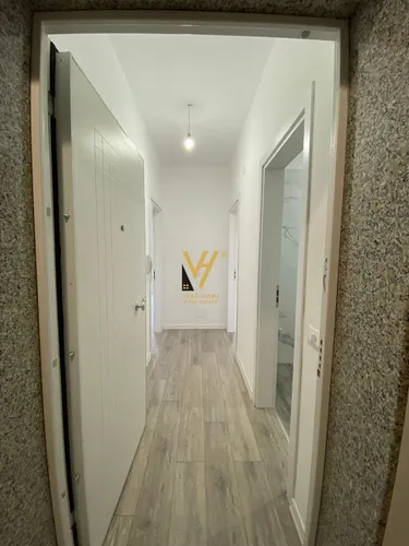 Foto av office till uthyrning Rruga Komuna e Parisit, Tiranë