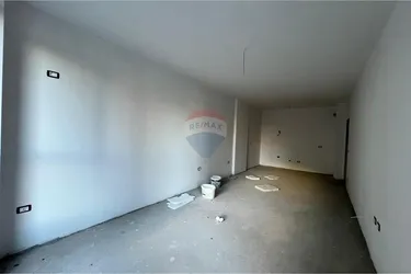 Foto av Lägenhet till salu Bulevardi i Ri, Rruga Jordan Misja, Tiranë