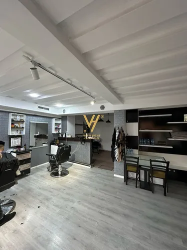 Foto di shop in vendita Rruga Myslym Shyri, Tiranë