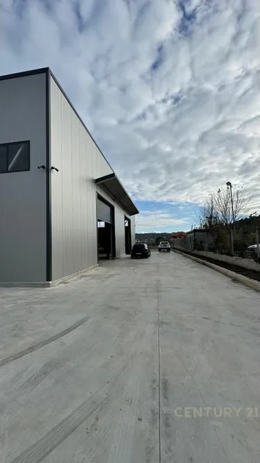 Foto di store in vendita Prush, Tiranë