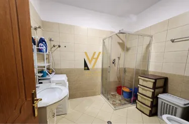 Foto di Appartamento in affitto Rruga Myslym Shyri, Tiranë