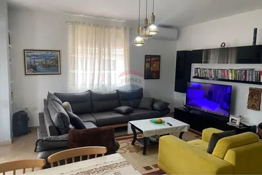 Zdjęcie Mieszkanie na sprzedaż Eleonora, Rruga e Zallit, Tiranë