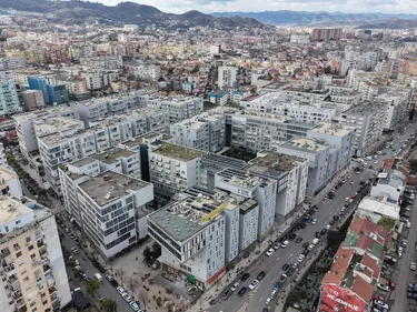 Foto av studio till salu Komuna e Parisit, Tiranë