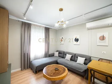 Фото Квартира на продажу Pazari i Ri, Tiranë