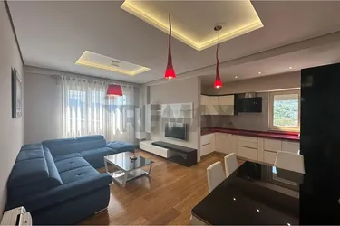 Foto di Appartamento in vendita Liqeni i Thatë, Tiranë