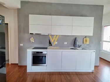 Foto von Wohnung zur miete Ali Demi, Tiranë