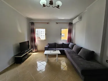 Фото Квартира в аренду Rruga Komuna e Parisit, Tiranë