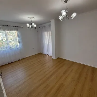 Фото Квартира на продажу Rruga Muhamet Deliu, Tiranë