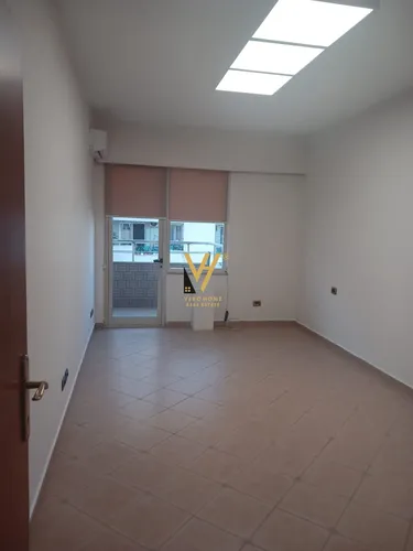 Фото office в аренду Rruga Myslym Shyri, Tiranë