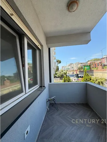 Фото Квартира на продажу Shkembi i Kavajes, Durrës