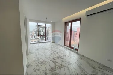 Foto e Apartment në shitje Qendër Qyteti, Rruga e Kavajës, Tiranë