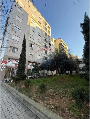 Foto e Apartment në shitje Rruga 5 Maji, Tiranë
