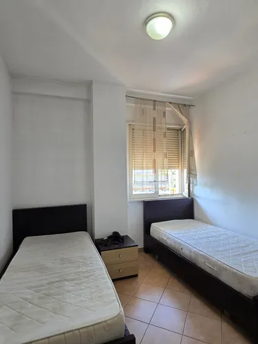 Foto di Appartamento in vendita Ish Parku, Rruga e Kavajës, Tiranë