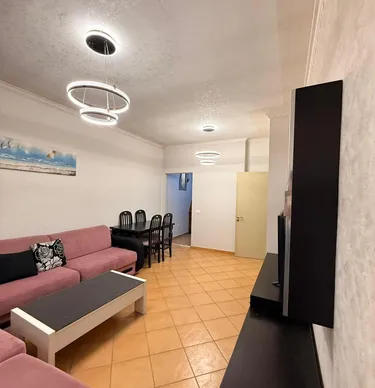 Foto di Appartamento in vendita Ali Demi, Tiranë