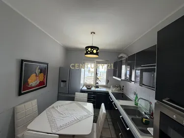 Фото Квартира на продажу Bashkia, Durrës