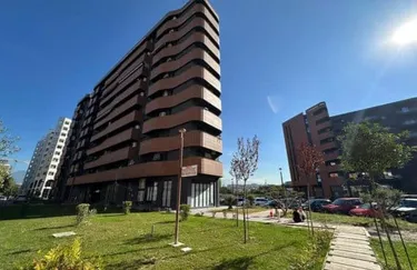 Foto di Appartamento in vendita Unaza e Re, Tiranë